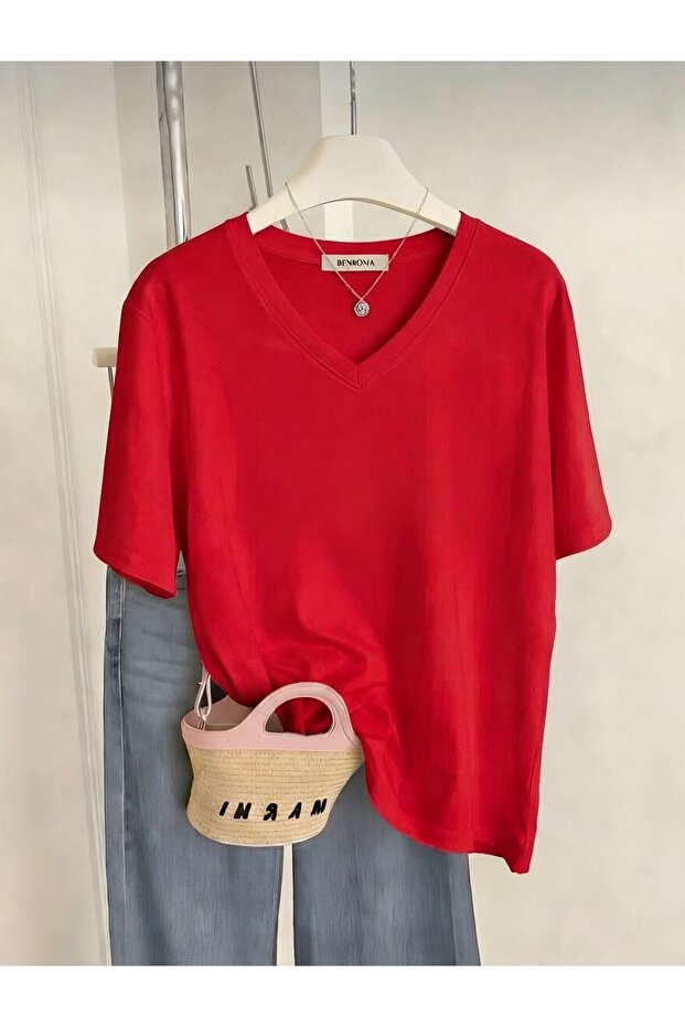 V-Neck Oversized T-Shirt 3Vq4