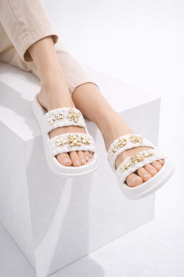 Women's Trendy Design Floral Detailed Knitted Strap Comfort Slippers