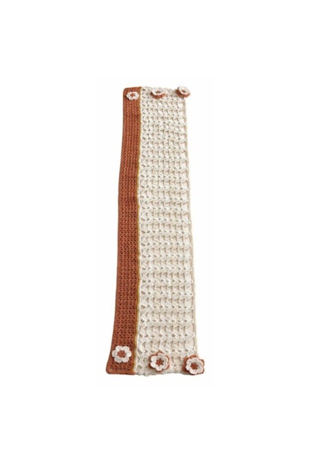 Crocheted Tablecloth 'Elegant Rustic-Florals'