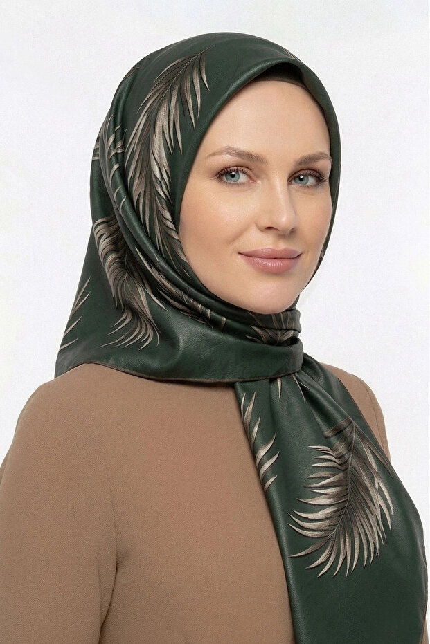 وشاح كريستال D8 أخضر