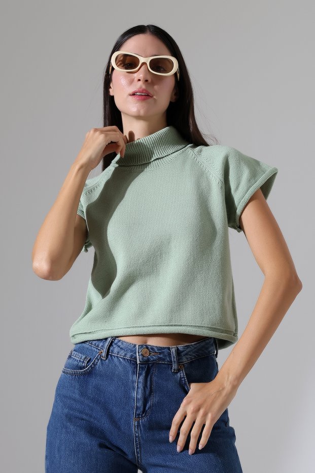 Turtleneck Short Sleeve Knitwear Sweater Women's Slim Fit Soft Textured Stylish Casual Sweater