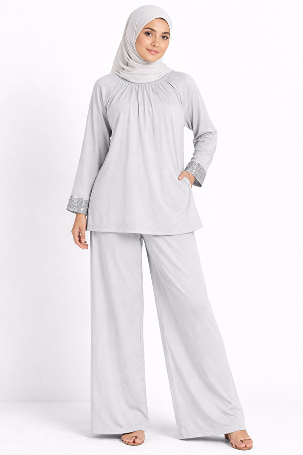 Modest Long Sleeve Top & Wide-Leg Pants Set