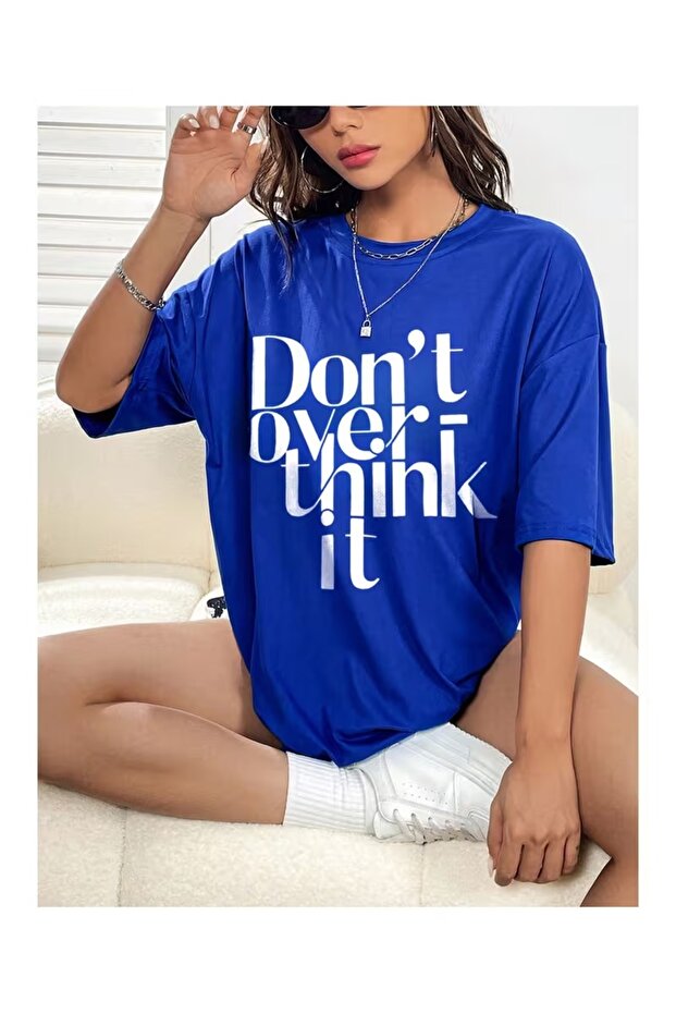 تي شيرت نسائي مطبوع عليه DONT OVER THİNK