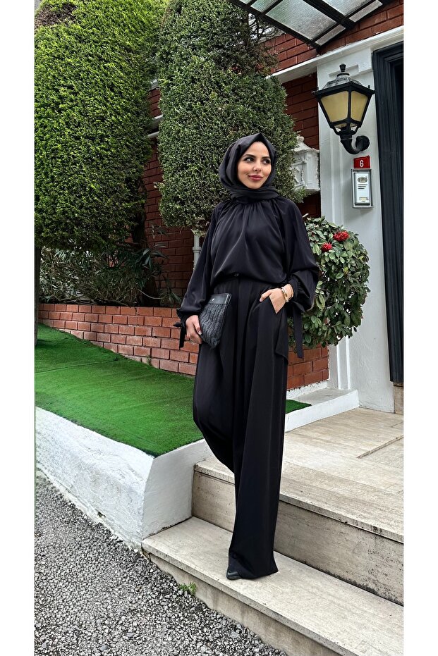 Women's Hijab Suit with Jumpsuit Look