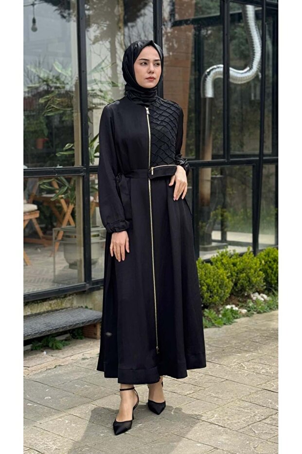 حقيبة بتفاصيل سحاب 39515