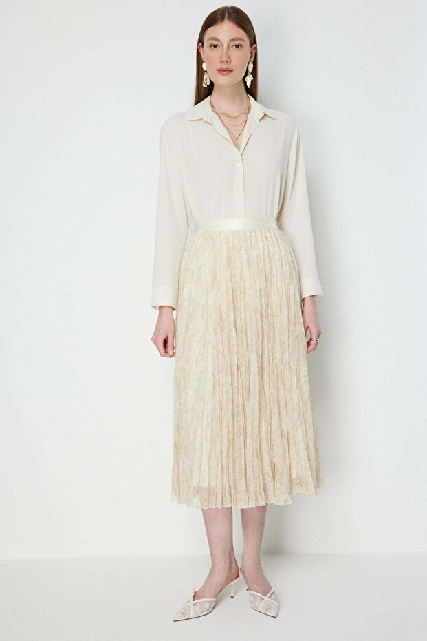 Fabric Patterned Pleated Maxi Skirt - 3