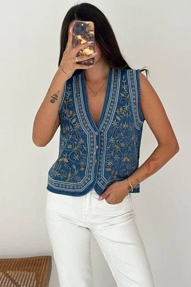 Women's Blue V-Neck Ethnic Embroidered Buttoned Bohemian Pinterest Jean Denim Zero Sleeve Vest