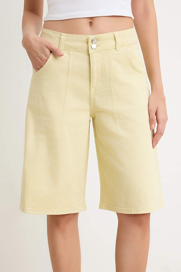 Sarı Cep Detaylı Normal Bel Denim Bermuda TWOSS26SR00214 - 3