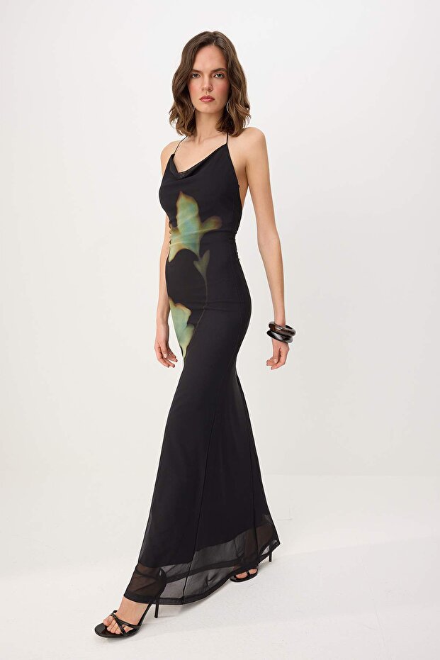 Siyah-Çok Renkli Çiçekli Shift/Düz Kesim Maxi Örme Abiye & Mezuniyet Elbisesi TPRSS26AE00079