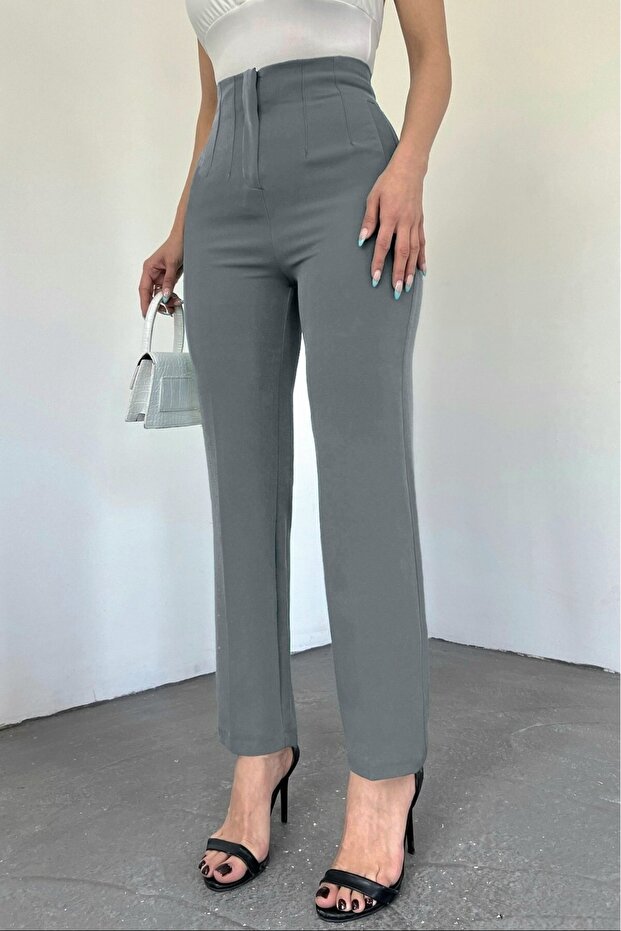 Zra Pleated Carrot Trousers -Grey