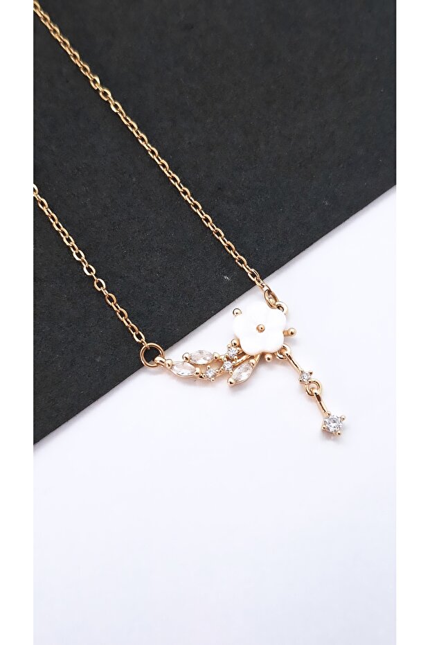Women's White Flower Stone Steel Necklace