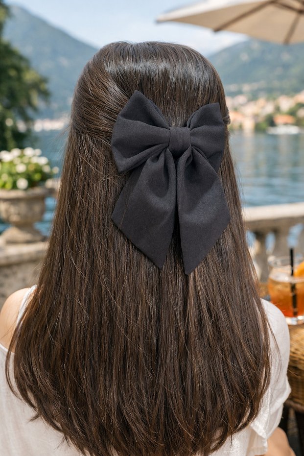 Elegant Bowknot Detail Automatic Hair Clip for Women - Stylish and Convenient Hair Accessory