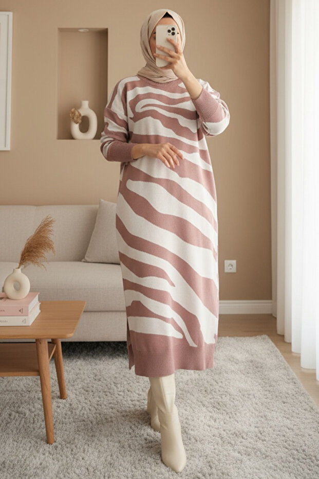 Slit Patterned Knitwear Dress -G.Dry