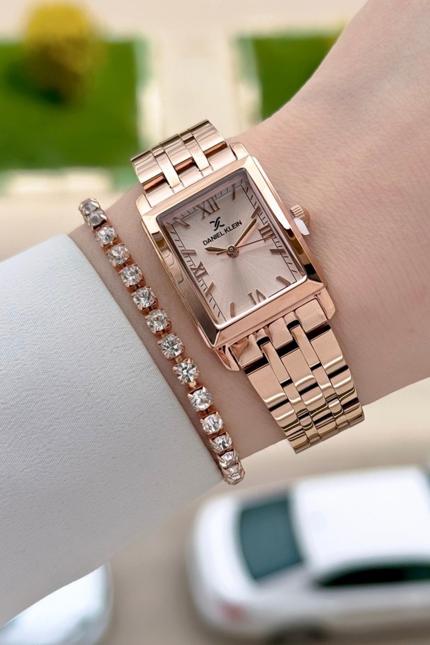 Rose Color 22 mm Women's Wristwatch