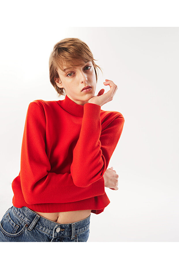 Stand-Up Collar Basic Knitwear - 1