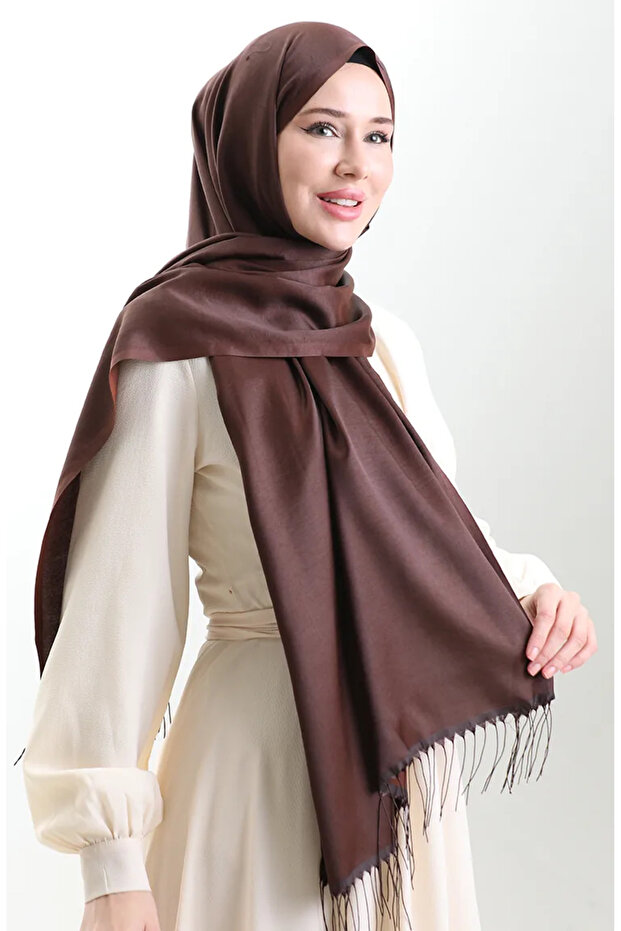 Long fringed viscose shawl 70331-13 bitter brown