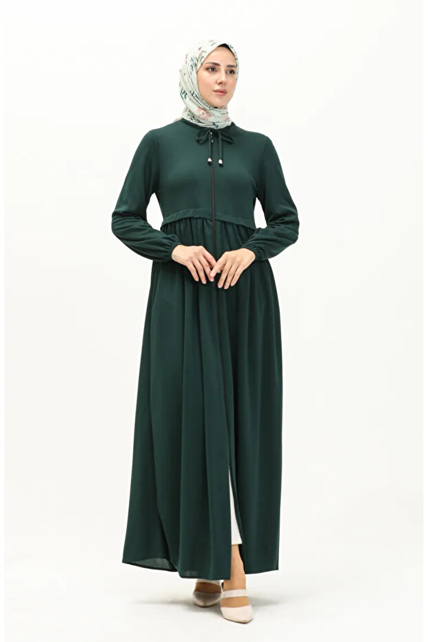 Zippered ferace 0569-07 emerald green
