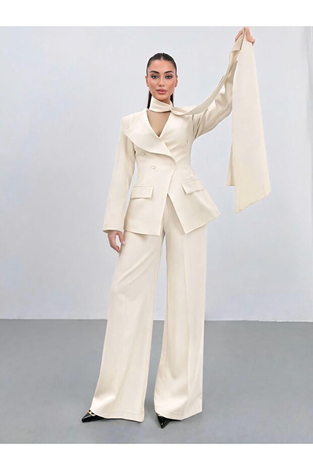 Halter Neck Premium Cream Double-Breasted Jacket Set - 5