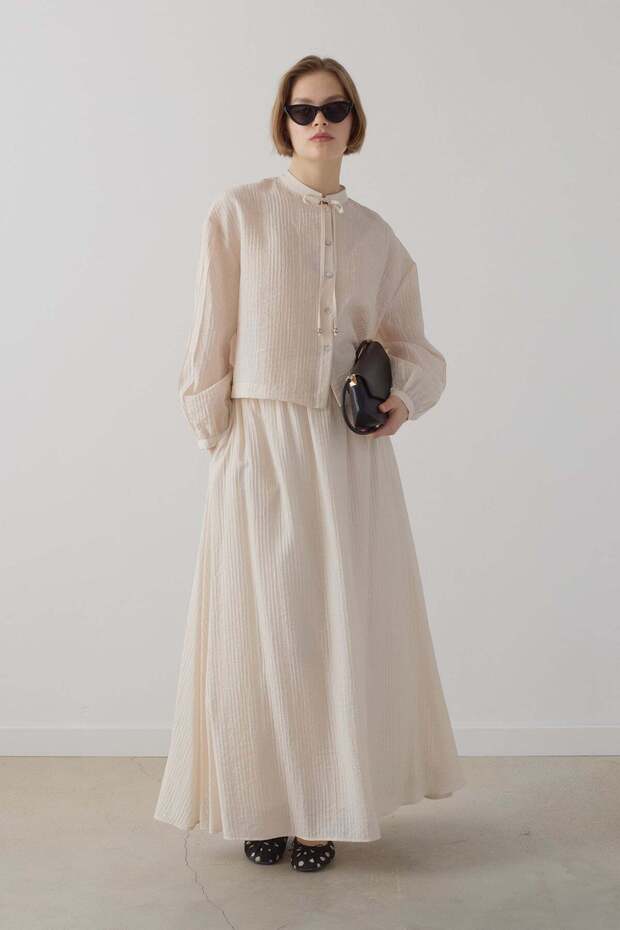 Viscose skirt shirt set beige