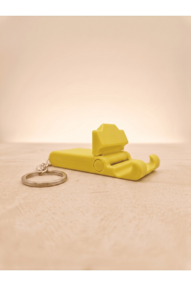 3D Printing Keychain & Phone Holder – Practical Stand & Stylish Design