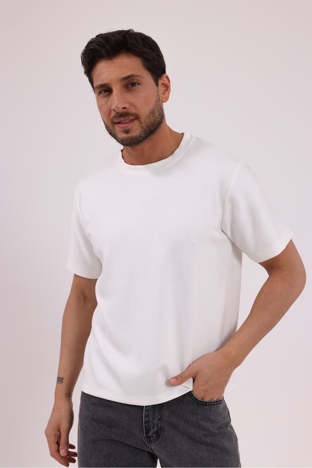 Men's White Oversize T-Shirt – Breathable, Soft Textured, Anti-Sweat, Comfortable Fit, Basic