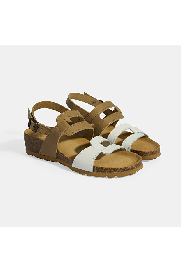 Mink Women's Buckle Detailed Nubuck Sandals