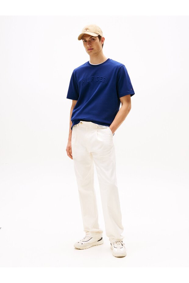 HILFIGER ARCH EMBOSSED TEE - 3