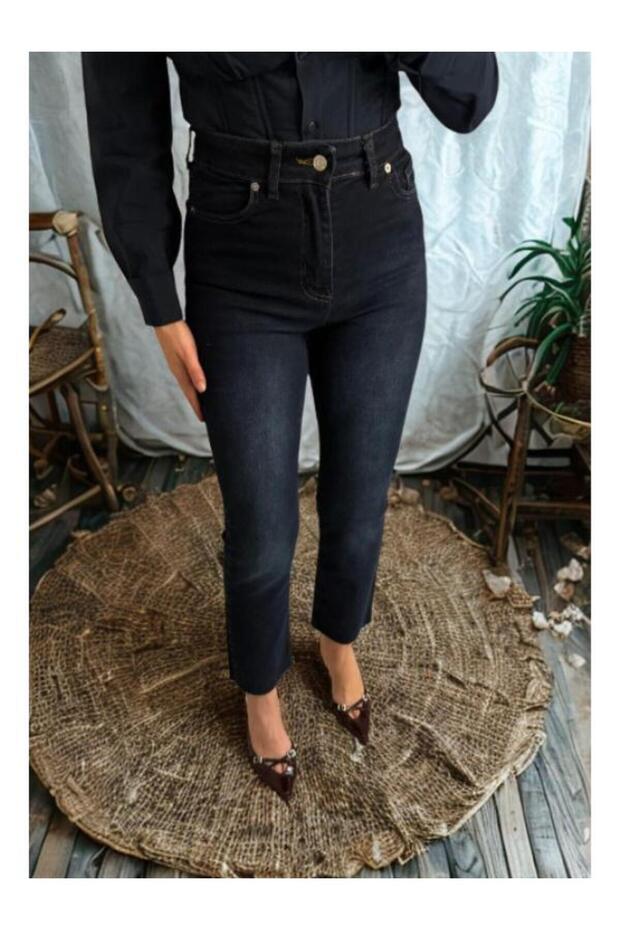 Julia Women's Dark Blue Front Distressed Effect Mom Boy Fit Straight Jeans