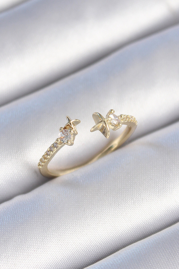 Brass Gold Color Zircon Stone Detail Star Model Women's Ring