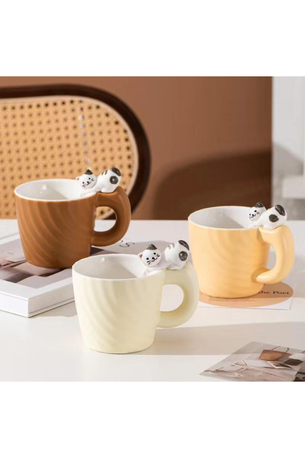 Cat motif cup mug