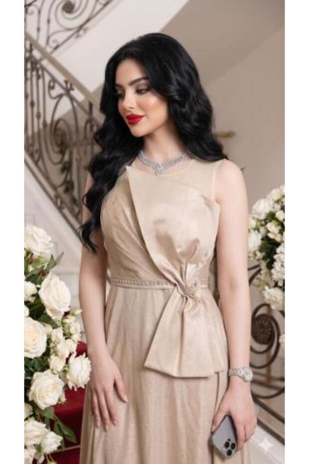 فستان شامبين أنيق بدرابيه جانبية