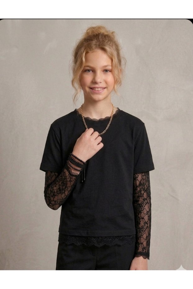 Girl's Scallop Lace Detailed T-Shirt & Blouse