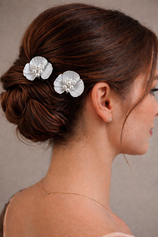 Silver Ceramic Flower Patterned Bridal Hair Accessory with Pearls Promise, Engagement, Wedding Bun Hairpin 2 Pieces