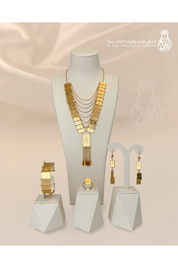 طقم بديل الذهب زينة الدهر
