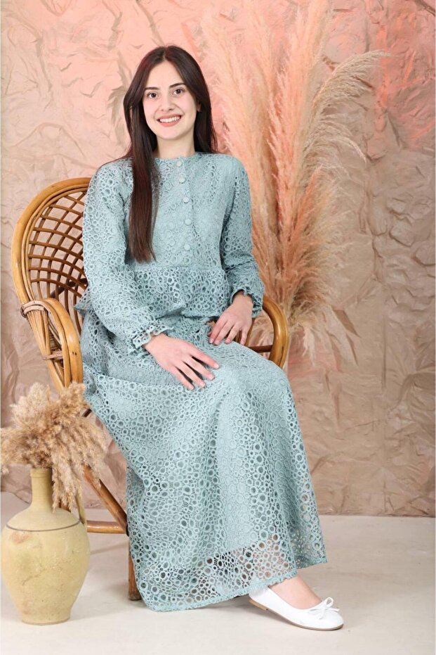 Girls' Mint Green Tulle Dress with Button Detail