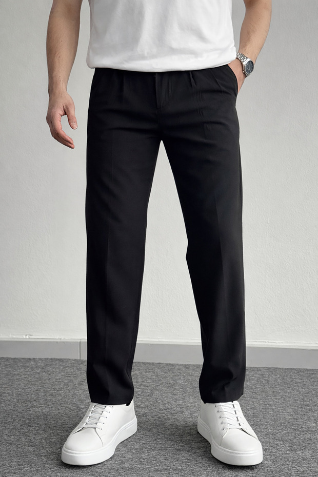 Men's High Quality Pleated Baggy Fit Trousers with Elastic Waist Detail