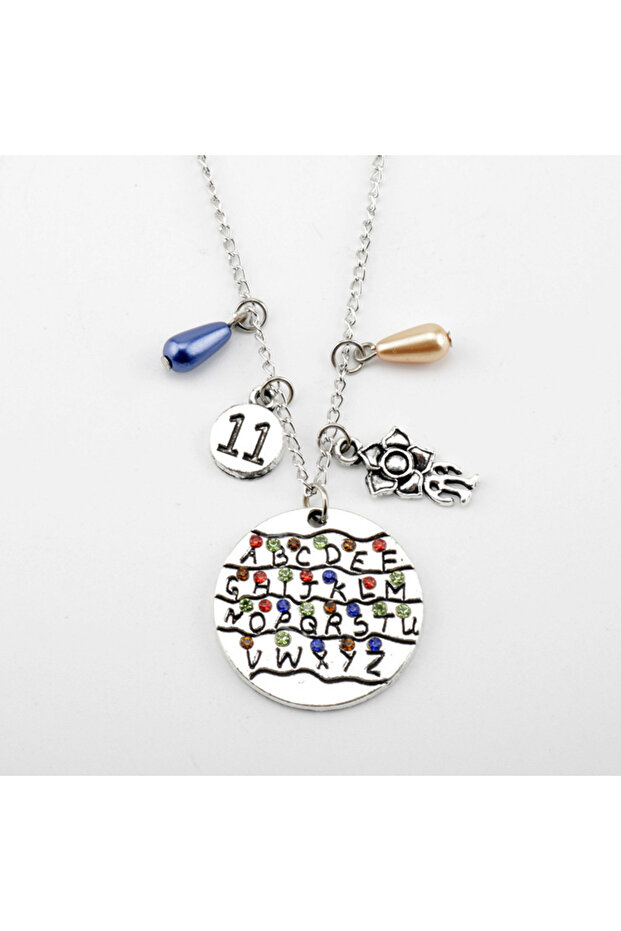01 Film Television Peripherals 26 Alphabet Necklace Originality Circular Letters Necklace Sweater Ch