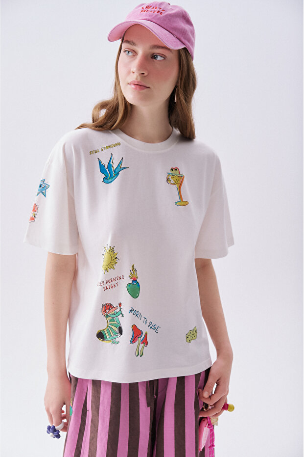 Women's White Printed Loose Fit Crew Neck T-Shirt