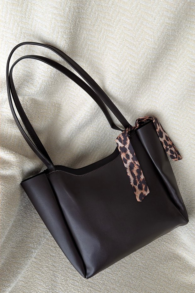 Lagraccio Paris Women's Valley Shoulder Bag