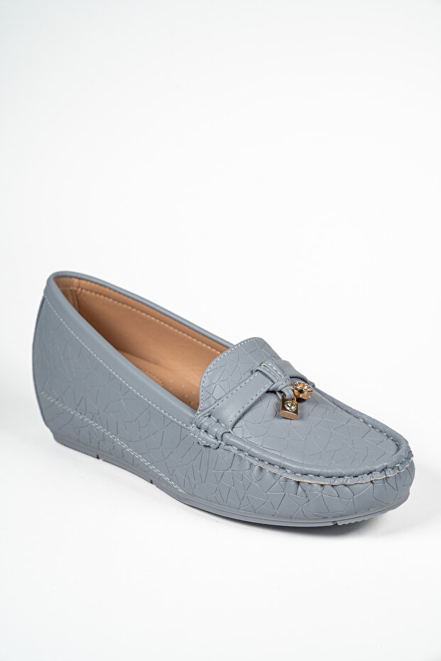Closed Flat Shoes for Women – Comfortable Slip-On Ballet Flats for Office, Daily Wear & Casual Use