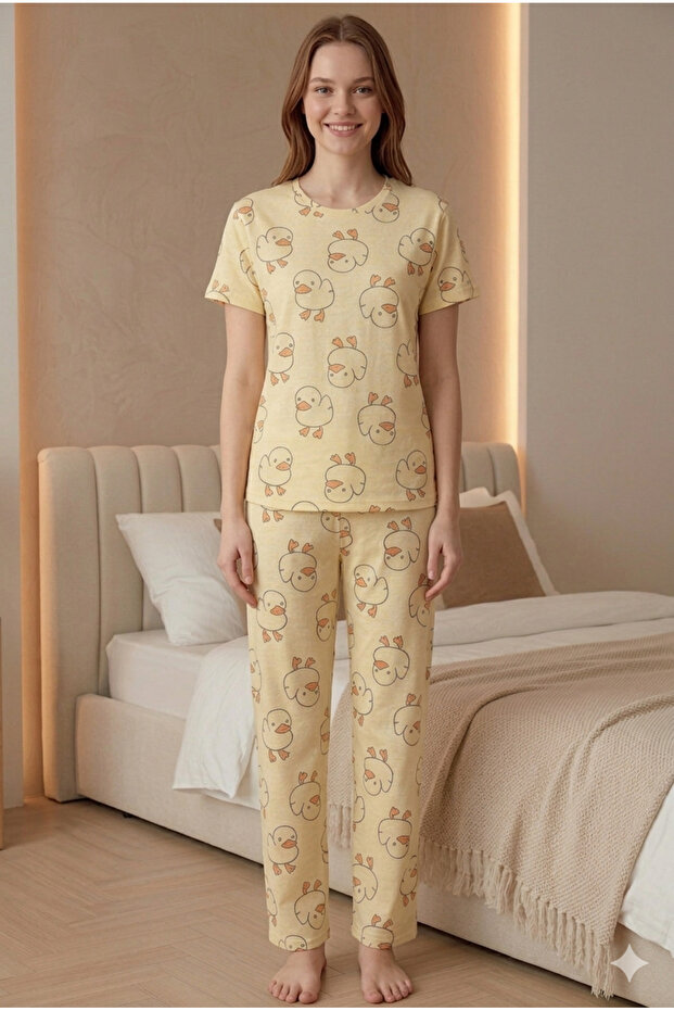 Printed Chick Pattern Pajama Set Patterned Top and Bottom Set - 2