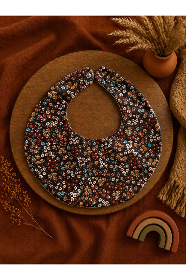Brown Floral Patterned Liquid-Proof Round Baby Bib