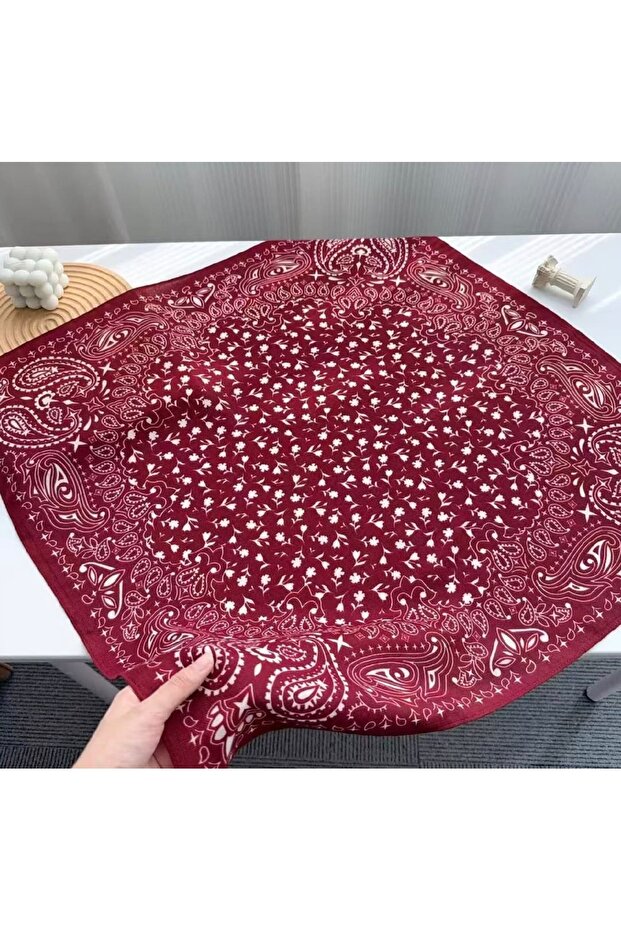 شال قطني منقوش 70×70