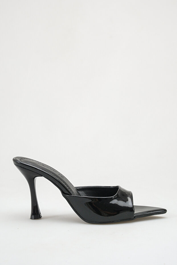 Pointed Toe Thin Heel Women's Sandals 44598761