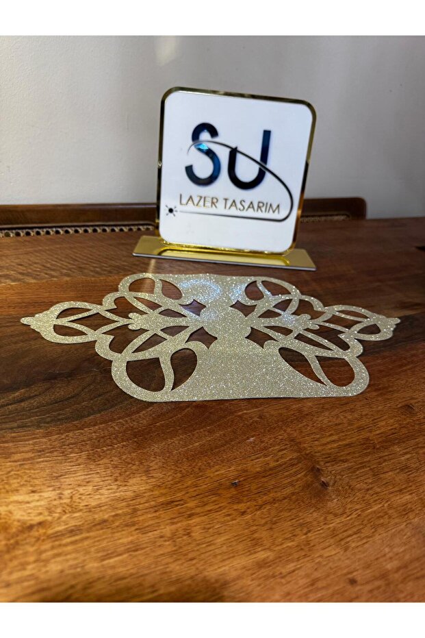 Gold Spor Model Flower Detailed Placemat Set with 6 Napkins