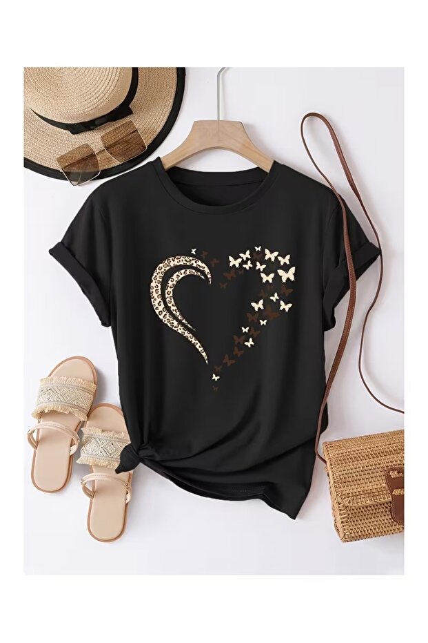 Leopard Detail Heart Printed Women's T-Shirt