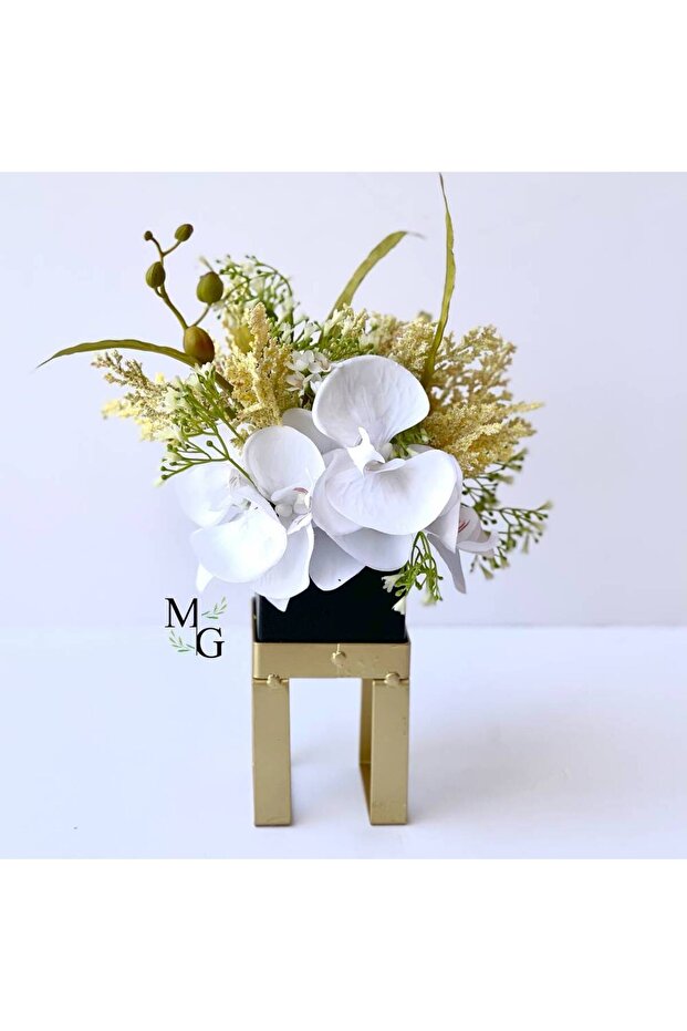 Gift Arrangement - 2