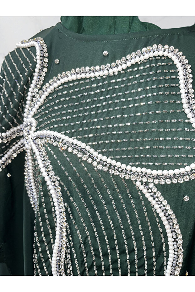 Elegant Stone-Embellished Emerald Green Abaya Evening Dress