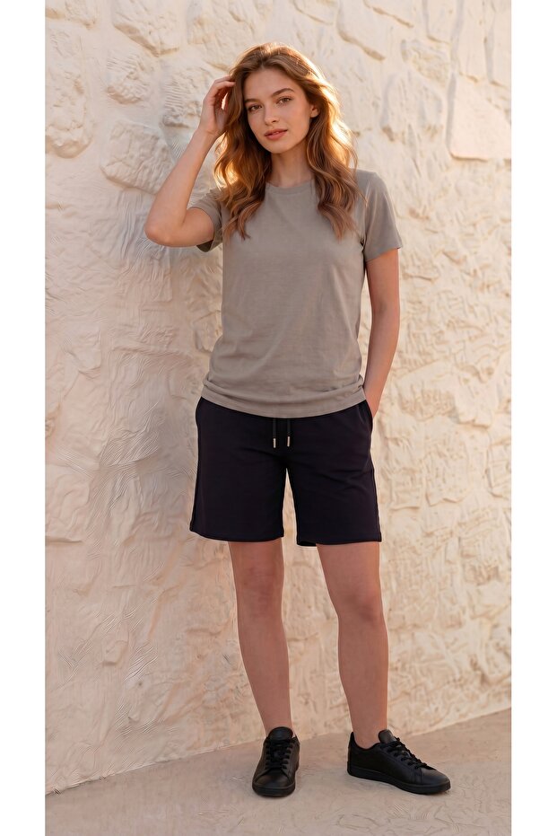 Women's Regular Full-Fit T-Shirt