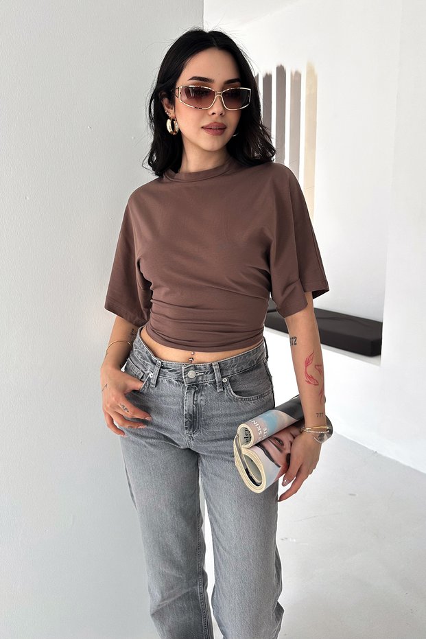 Women's Crop Blouse – Stylish Short Sleeve Top with Ruffle Detail